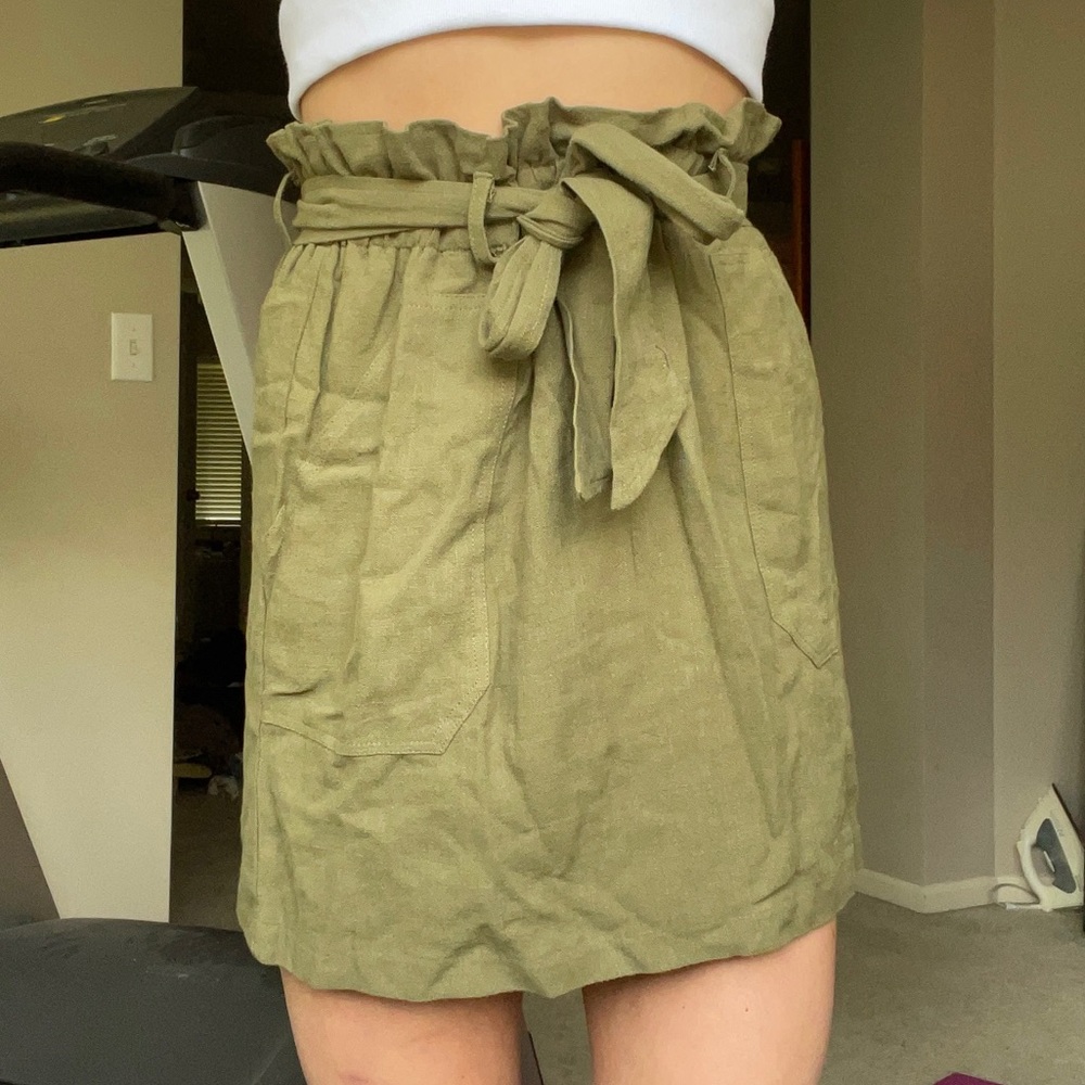Olive green paper bag mini skirt with belt